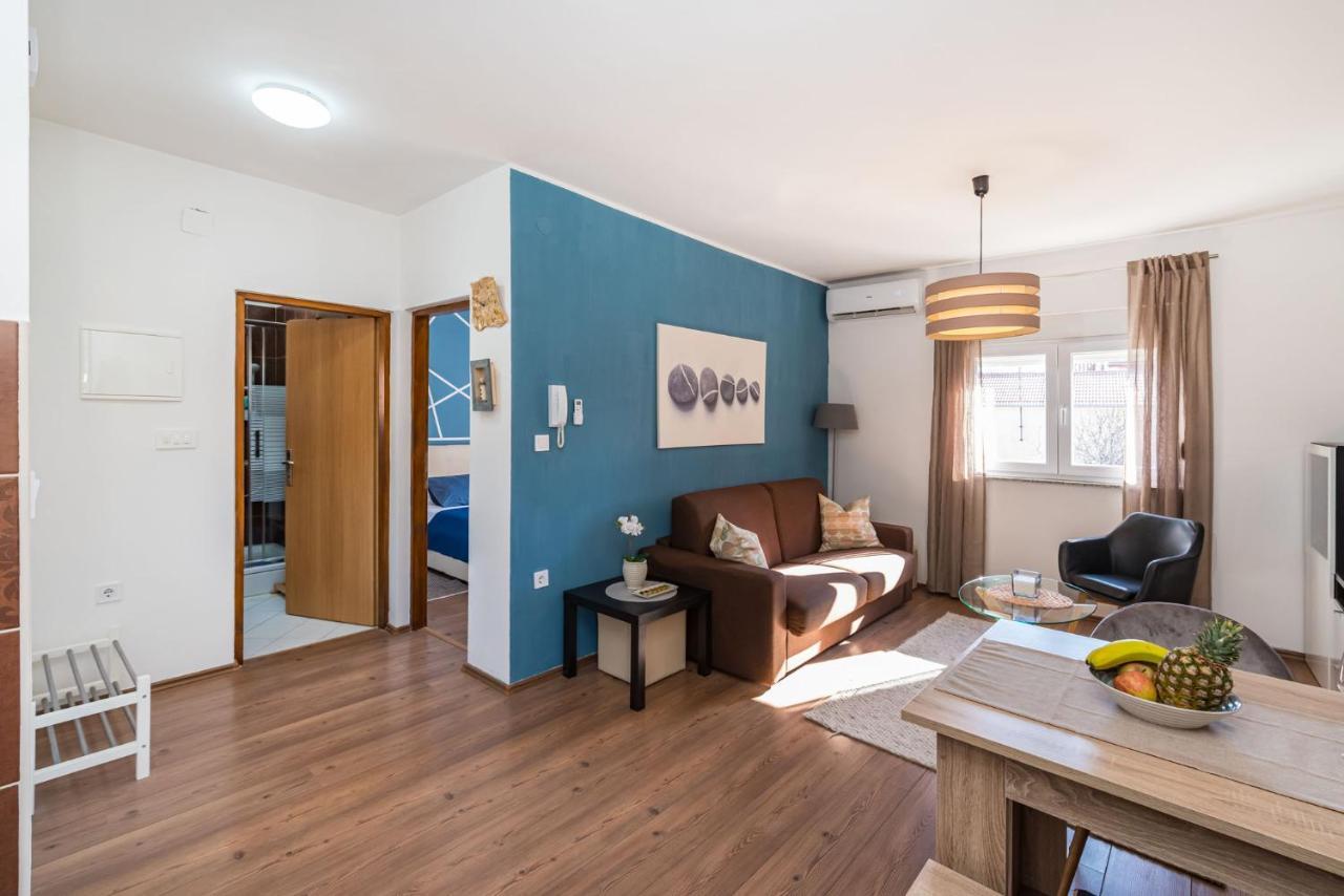 Apartment Karla ซาดาร์ ภายนอก รูปภาพ