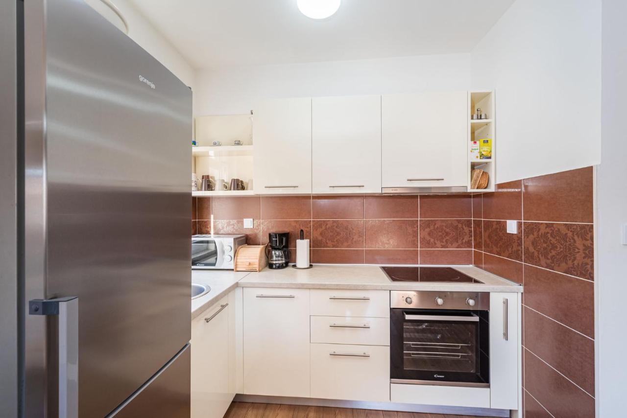 Apartment Karla ซาดาร์ ภายนอก รูปภาพ